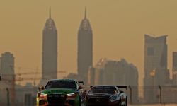 Audi R8 LMS z Gosią Rdest za kierownicą zwycięża 24-godzinny wyścig w Dubaju