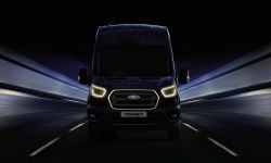Ford - nowa generacja Transita i Ranger Raptor