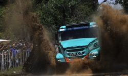Iveco_07_DeRooy_1stStage.jpg