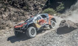 Peugeot na prowadzeniu w Rajdzie Dakar