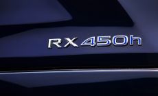 NYIAS_2016_Lexus_RX_450h_012.jpg