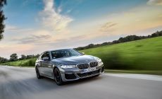 P90395455_highRes_the-new-bmw-545e-xdr.jpg