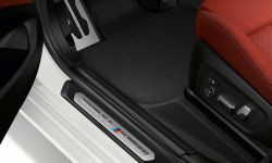 P90335504_highRes_the-all-new-bmw-x4-m.jpg