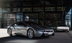P90385439_highRes_the-bmw-i8-from-visi.jpg