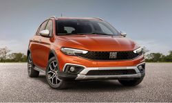 Nowy Fiat Tipo i nowy Fiat Tipo Cross: nowe silniki, nowy design, i nowa technologi