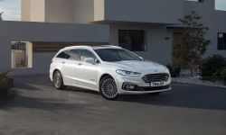FORD_2020_Go-Electric_Mondeo_081.jpg