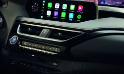 Lexus wprowadza Apple Carplay i Android Auto