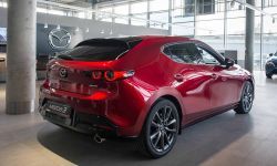 Nowa_Mazda3_2019_juz_w_salonach (3).jpg
