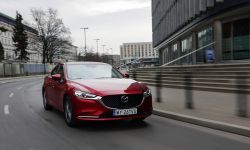 Mazda6_2021_dynamiczne_7.jpg