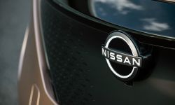 Nissan Ariya badge_Front BI.jpg