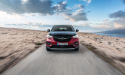 Opel-Grandland-X-Hybrid4-506688.jpg