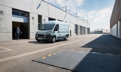 Nowy Peugeot  e-BOXER – Next Gene-Van