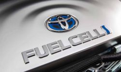 2016_toyota_fuel_cell_vehicle_016_1.jpg