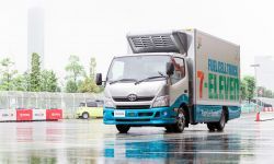 hydrogen_truck_20180606_01_11__1_.jpg