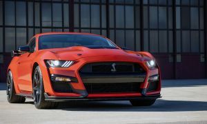 2022-Ford-Mustang-Shelby-GT500_08.jpg