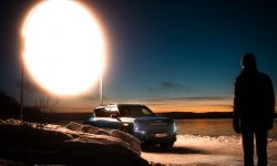Kia EV9 zasila w Norwegii instalację świetlną imitującą słońce