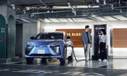 Lexus buduje sieć stacji szybkiego ładowania samochodów elektrycznych
