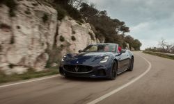 09_The all-new Maserati GranCabrio_Our ode to Joy.jpg