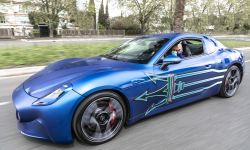 Maserati GranTurismo Folgore wyjeżdża na ulice