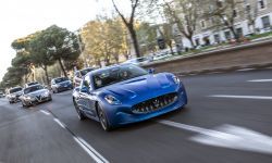07_C.Tavares CEO Stellantis - Maserati GranTurismo Folgore Proto_April10.jpg