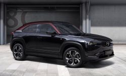 Mazda rozpoczyna seryjną produkcję MX-30 e-Skyactiv R-EV