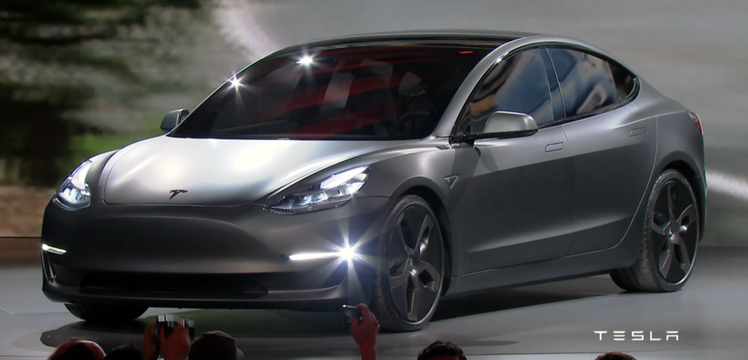 Tesla 3 - szykuje się przebój  za 35 tys. dolarów