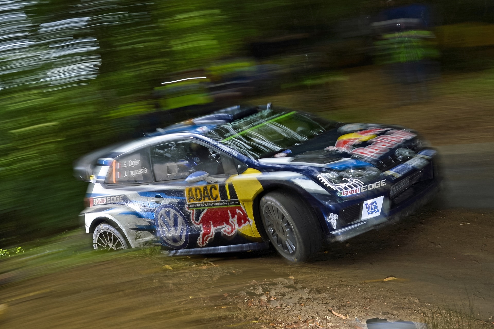 Volkswagen wygrywa domową rundę WRC