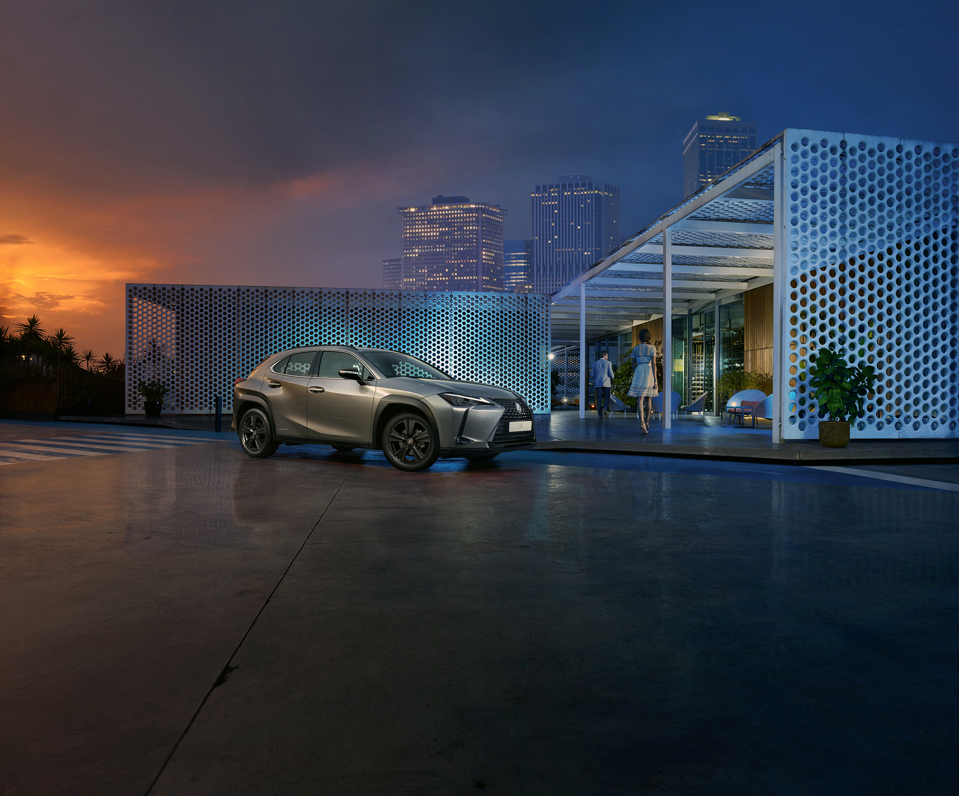 Lexus wprowadza nową wersję F Impression do gamy crossovera UX