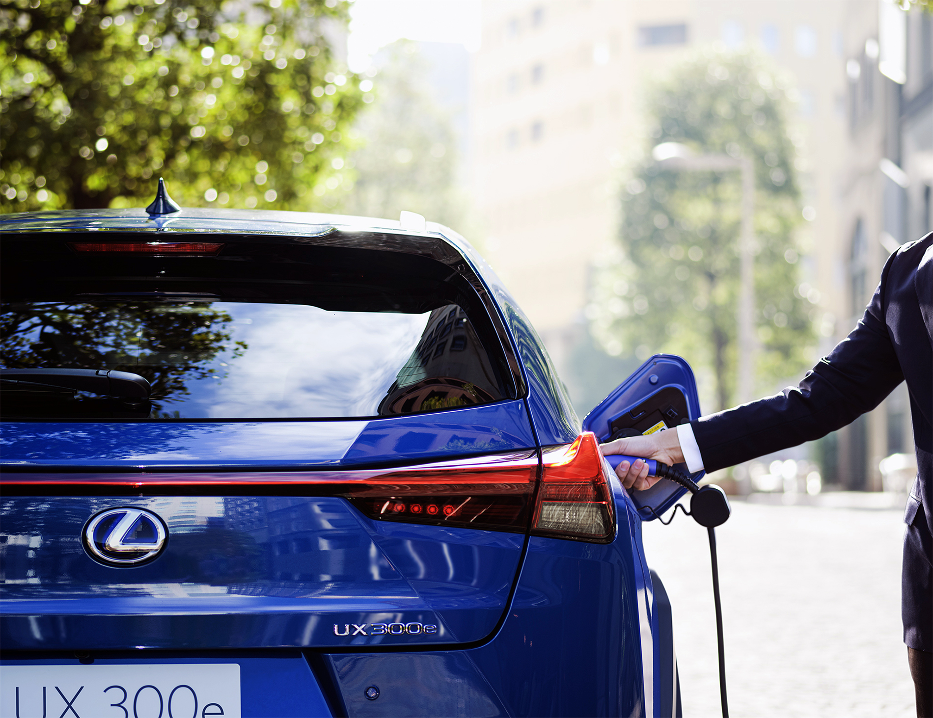 UX 300e: pierwszy elektryczny Lexus oferuje najwyższą jakość