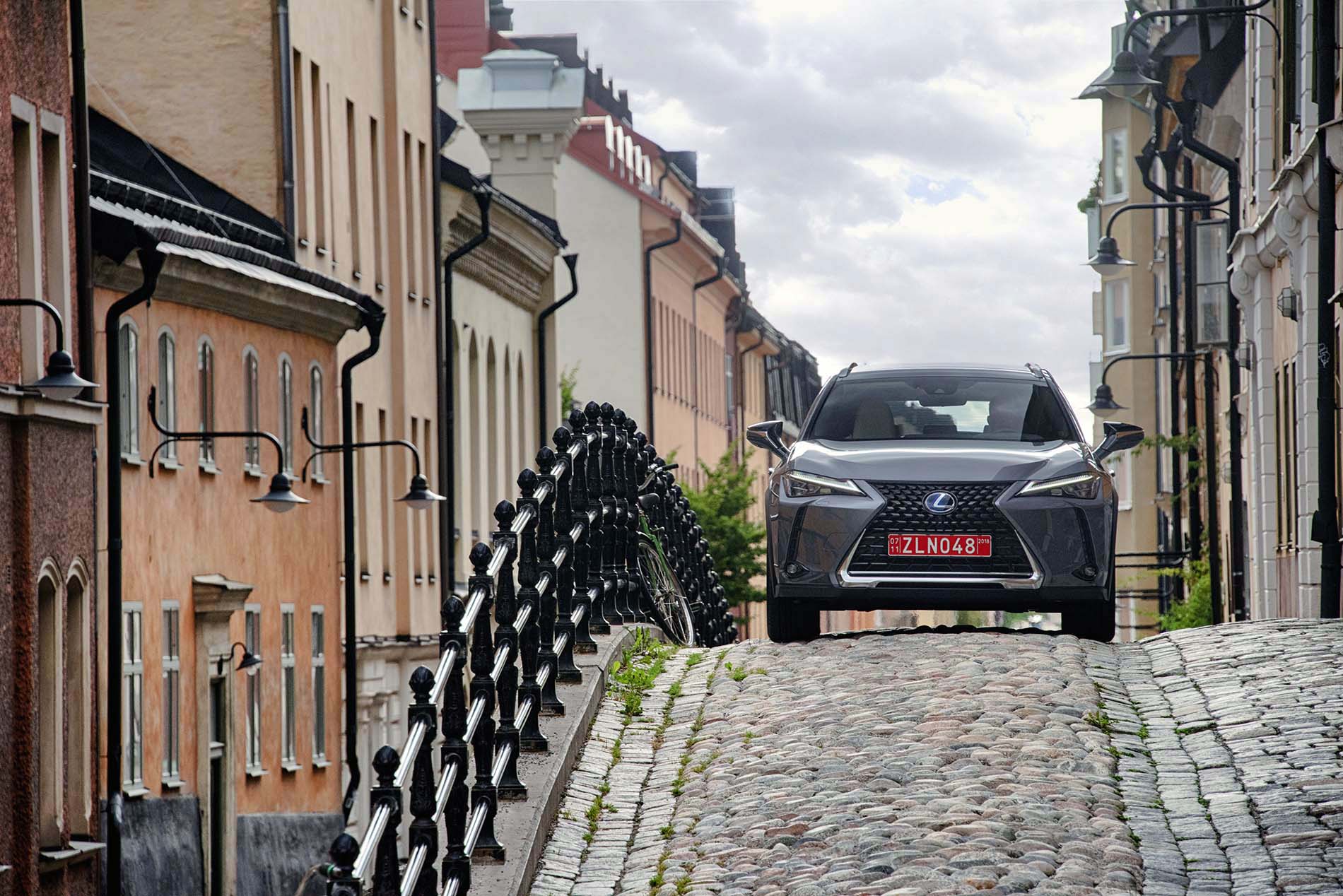 Lexus UX z najwyższymi wynikami w testach zderzeniowych