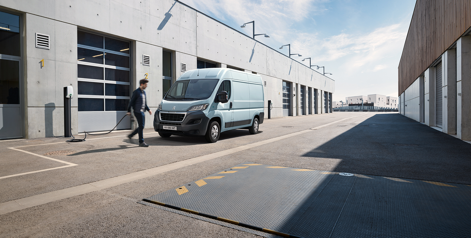 Nowy Peugeot  e-BOXER – Next Gen e-Van