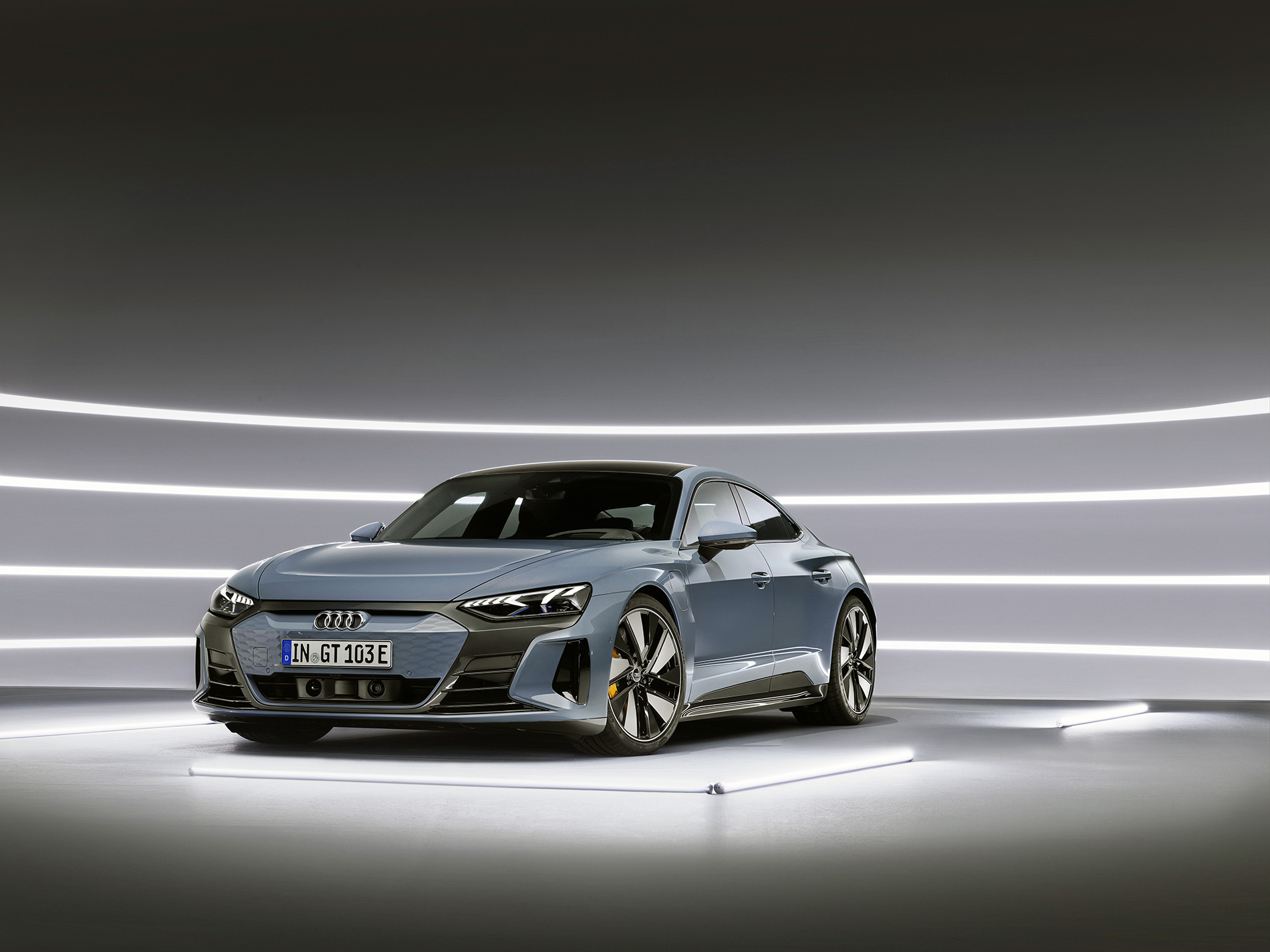Audi e-tron GT zdobywa Złotą Kierownicę i zostaje Najpiękniejszym Samochodem Roku
