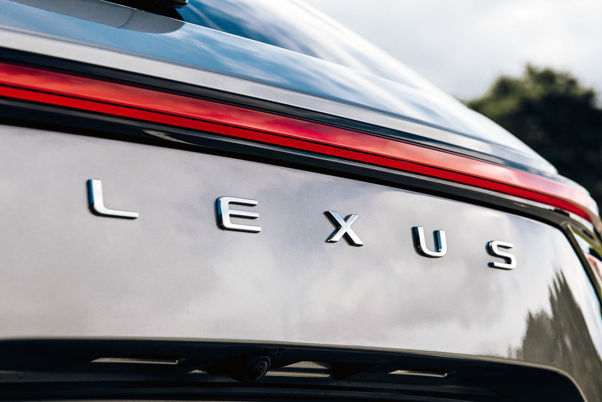Niezawodność Lexusa doceniona przez brytyjski magazyn trzeci raz z rzędu