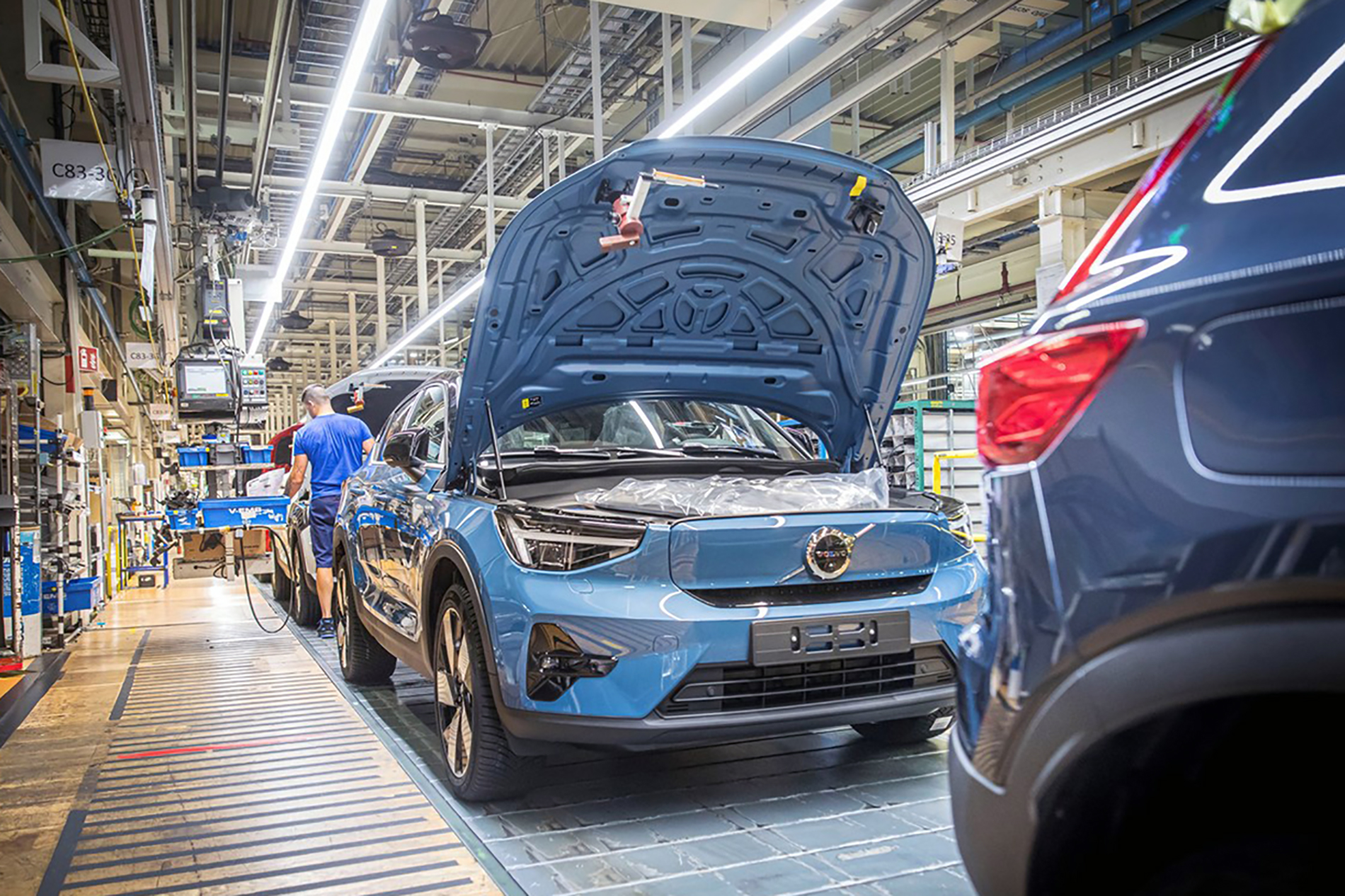 Volvo Cars rozpoczyna produkcję modelu C40 Recharge w belgijskiej Gandawie